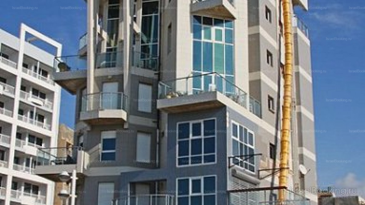 Tel-Aviv. White city.