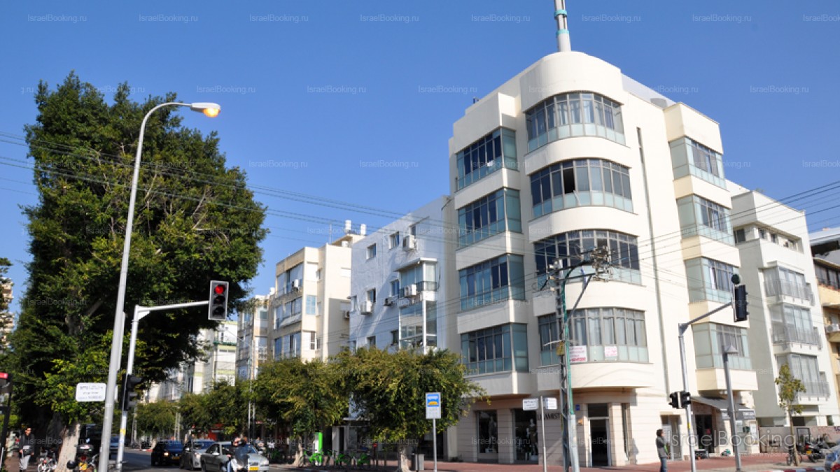 Tel-Aviv. White city.