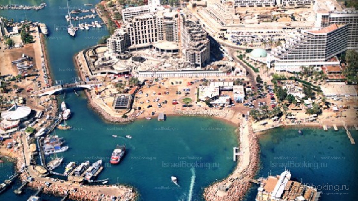 Eilat. Cruise around the Bay