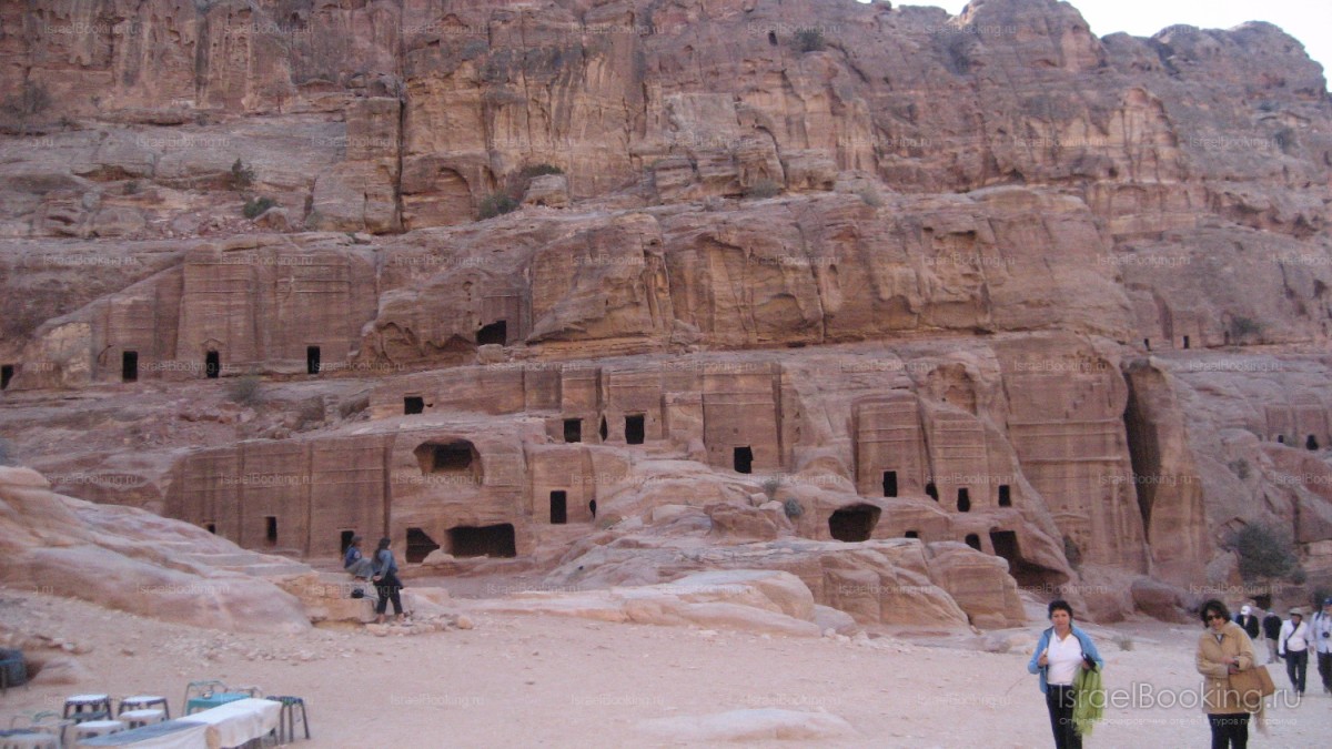 Tour to Petra   dinner